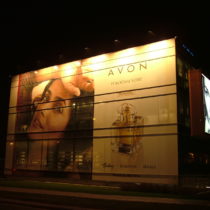 04-11 avon 7